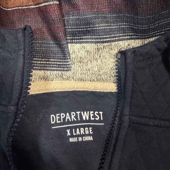 NWOT Departwest Men’s Quilted Quarter-Zip Hoodie - Navy & Cream Size XL - Picture 3 of 7